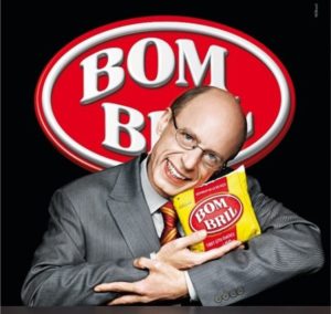 Na imagem, Carlos Moreno, garoto propaganda da Bombril.